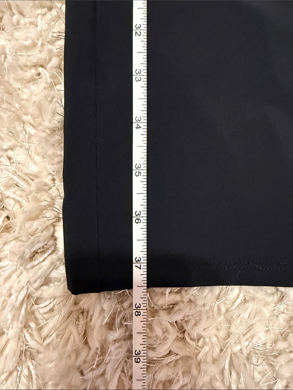 ALO Women’s Black Wide-Leg Pants - Picture 5 of 7